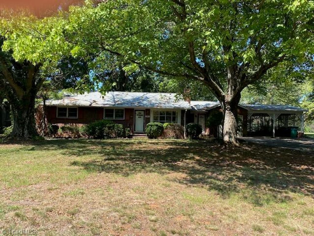 3180 Williston Road, Walkertown, NC 27051