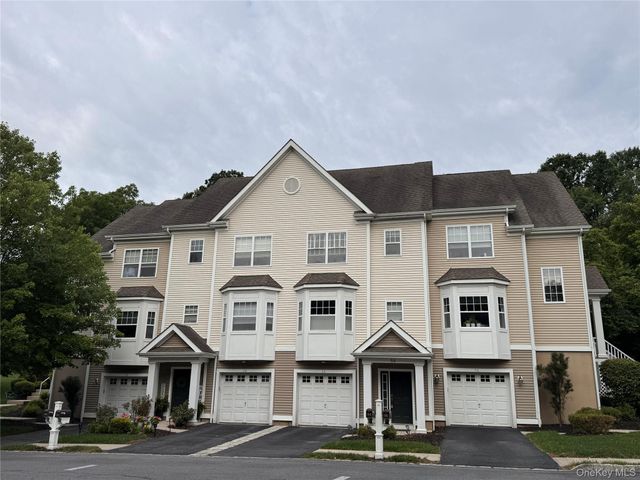 54 Fairways Drive, Middletown, NY 10940