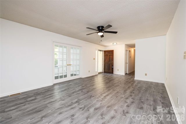 21014 Pine Ridge Drive, Cornelius, NC 28031