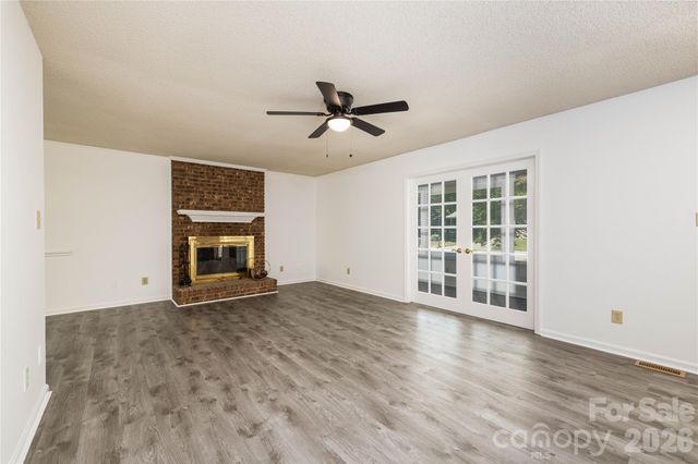 21014 Pine Ridge Drive, Cornelius, NC 28031