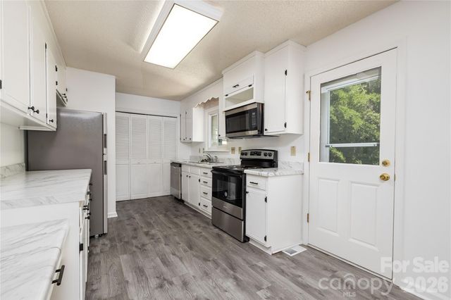 21014 Pine Ridge Drive, Cornelius, NC 28031