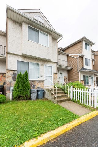 417 Skyline Drive Skyline, Staten Island, NY 10304