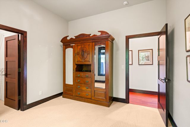 938 St Andrews Way, Eagle Point, OR 97524