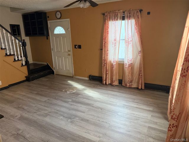 431 Franklin Avenue, Hewlett, NY 11557