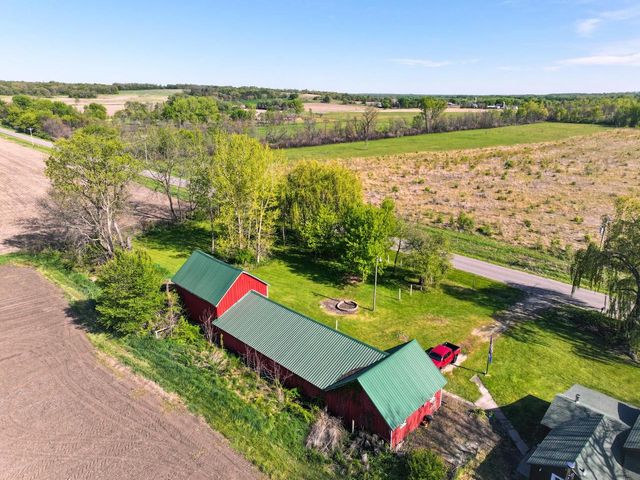 15936 Beloit Newark Road, Brodhead, WI 53520