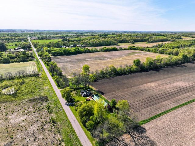 15936 Beloit Newark Road, Brodhead, WI 53520