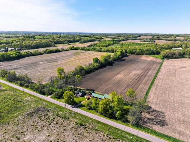 15936 Beloit Newark Road, Brodhead, WI 53520