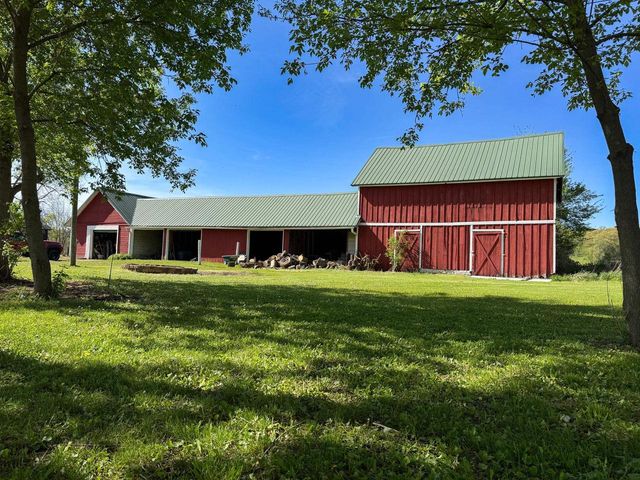 15936 Beloit Newark Road, Brodhead, WI 53520
