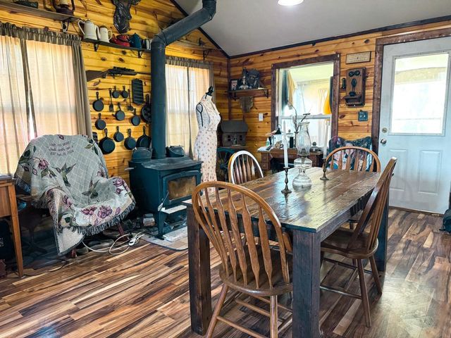 15936 Beloit Newark Road, Brodhead, WI 53520