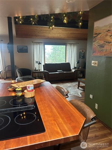 190 Hennepin, Okanogan, WA 98840