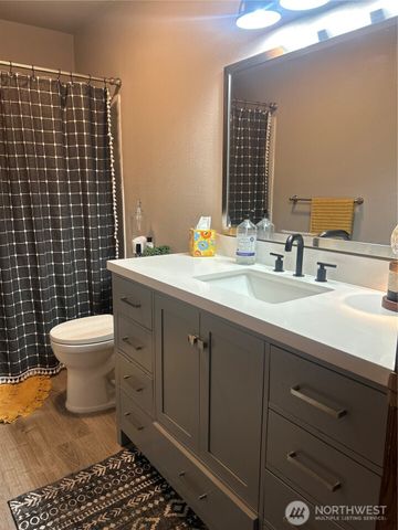 190 Hennepin, Okanogan, WA 98840