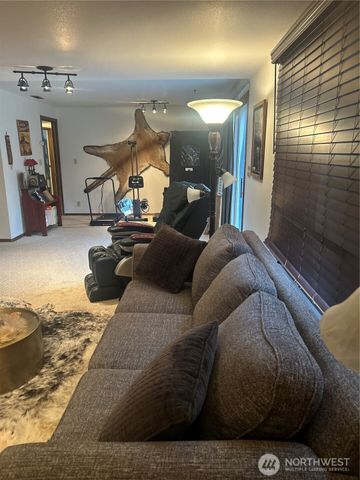 190 Hennepin, Okanogan, WA 98840