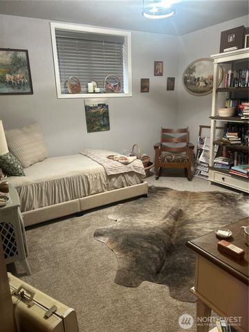 190 Hennepin, Okanogan, WA 98840