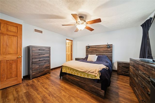 201 QUAIL DRIVE, Hempfield Twp, PA 15601