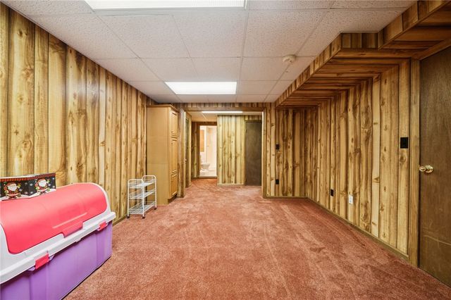 201 QUAIL DRIVE, Hempfield Twp, PA 15601