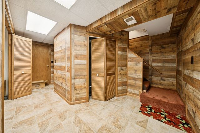 201 QUAIL DRIVE, Hempfield Twp, PA 15601