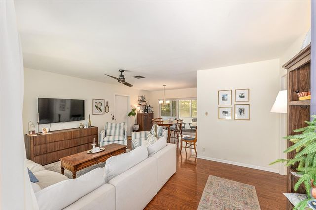 3224 NW 31ST AVENUE, Gainesville, FL 32605