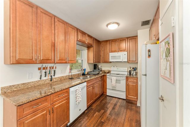 3224 NW 31ST AVENUE, Gainesville, FL 32605