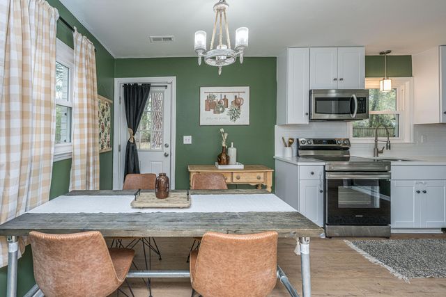 113 Millburn Avenue, Goose Creek, SC 29445