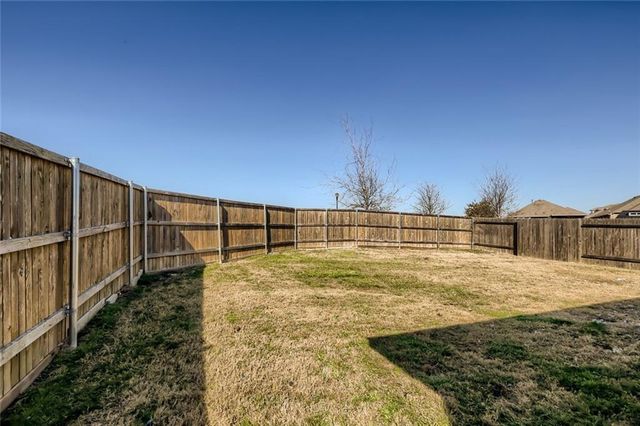 349 Tailwind DR, Kyle, TX 78640