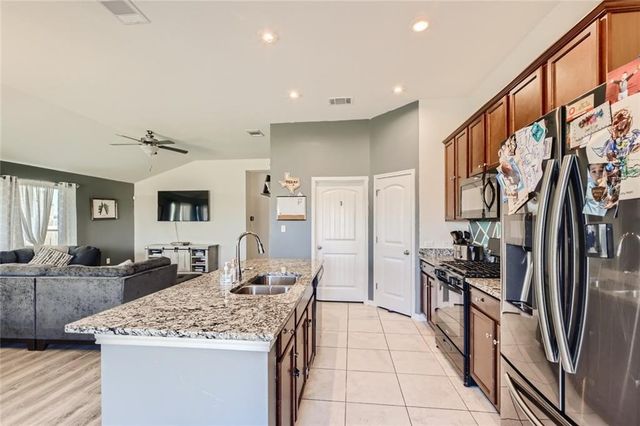 349 Tailwind DR, Kyle, TX 78640