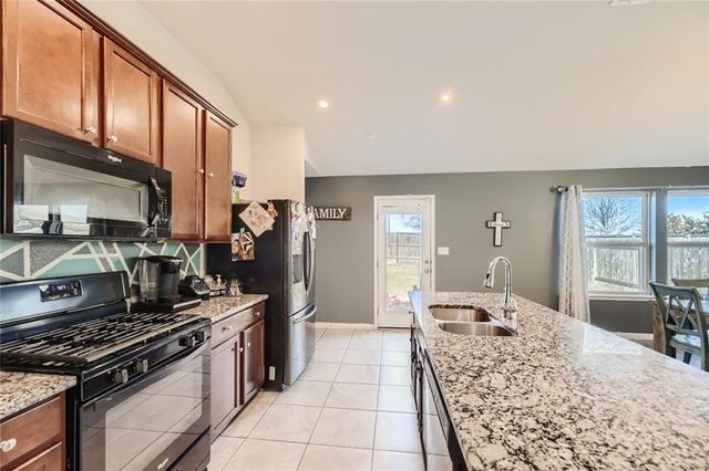 349 Tailwind DR, Kyle, TX 78640