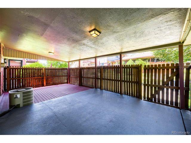 7136 W Portland Ave, Littleton, CO 80128