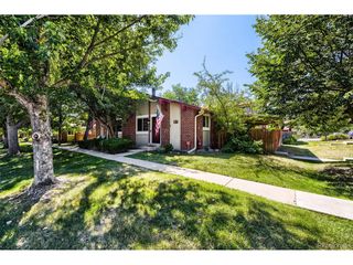 7136 W Portland Ave, Littleton, CO 80128