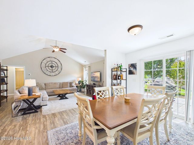 4906 Ilex Drive, Wilmington, NC 28412
