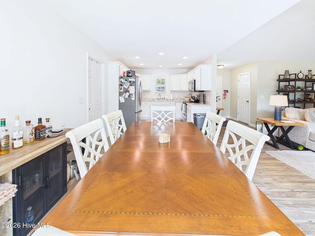 4906 Ilex Drive, Wilmington, NC 28412