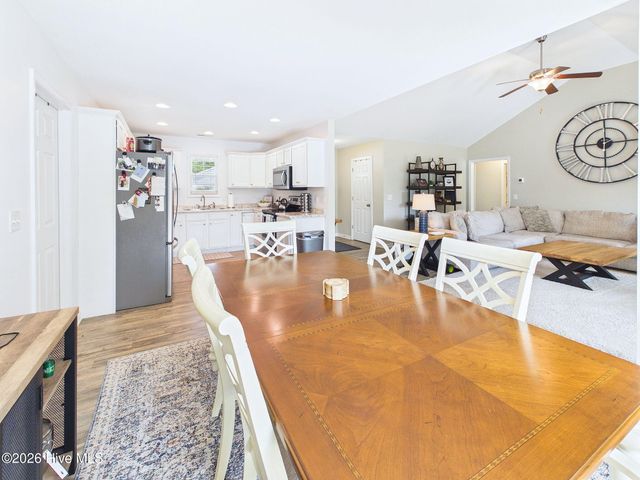 4906 Ilex Drive, Wilmington, NC 28412
