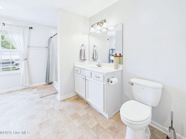 4906 Ilex Drive, Wilmington, NC 28412
