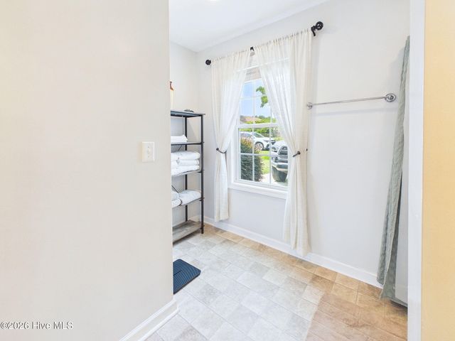 4906 Ilex Drive, Wilmington, NC 28412
