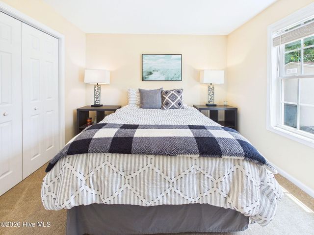 4906 Ilex Drive, Wilmington, NC 28412