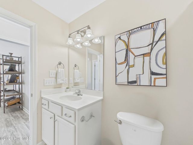 4906 Ilex Drive, Wilmington, NC 28412
