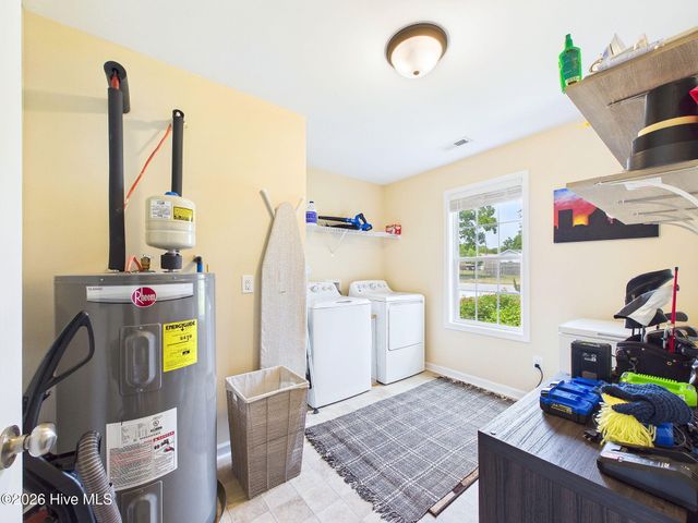 4906 Ilex Drive, Wilmington, NC 28412