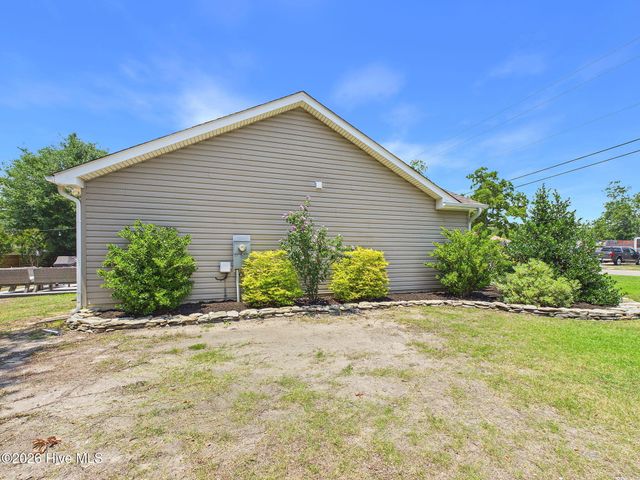 4906 Ilex Drive, Wilmington, NC 28412