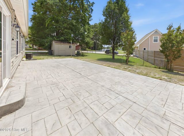 4906 Ilex Drive, Wilmington, NC 28412