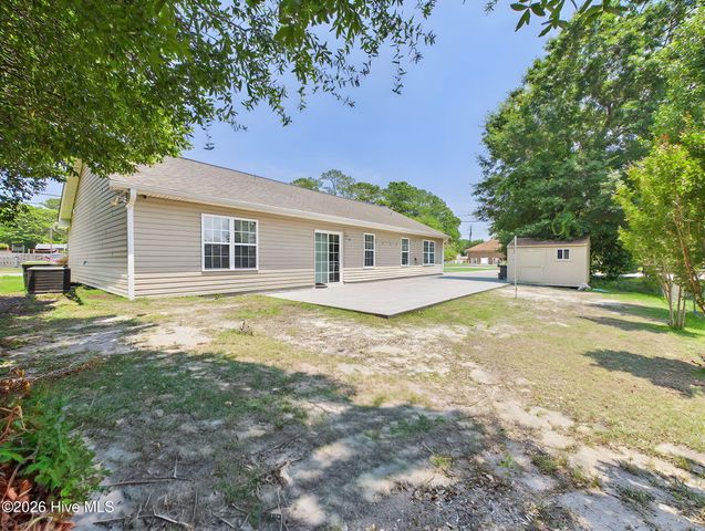 4906 Ilex Drive, Wilmington, NC 28412