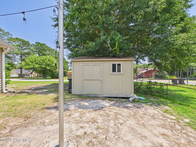 4906 Ilex Drive, Wilmington, NC 28412