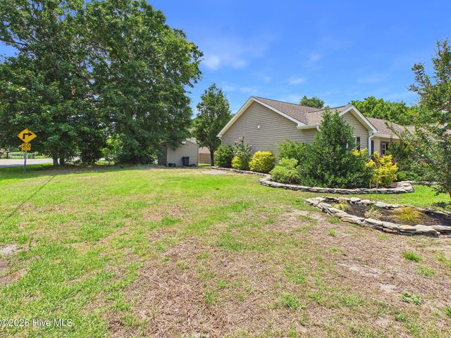 4906 Ilex Drive, Wilmington, NC 28412