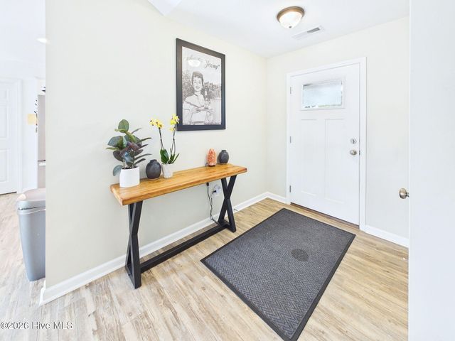 4906 Ilex Drive, Wilmington, NC 28412