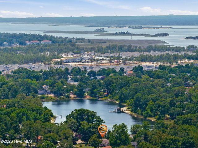 4906 Ilex Drive, Wilmington, NC 28412