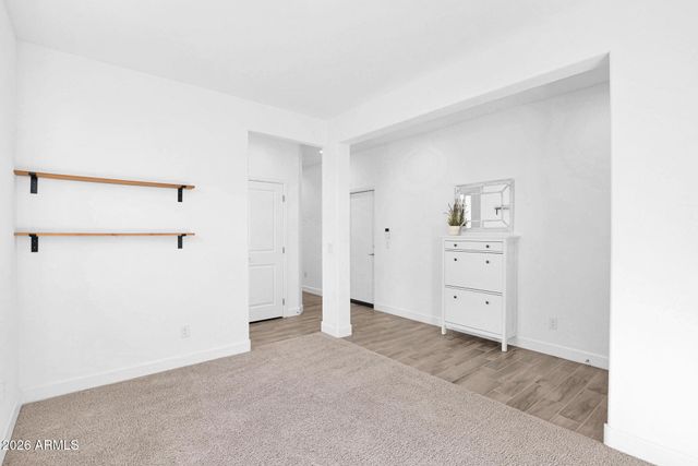 567 E Hazelnut Lane, San Tan Valley, AZ 85140