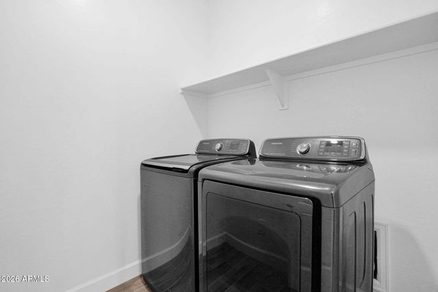 567 E Hazelnut Lane, San Tan Valley, AZ 85140