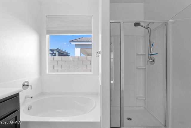 567 E Hazelnut Lane, San Tan Valley, AZ 85140