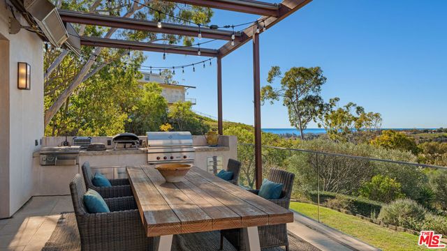 6315 Gayton Place, Malibu, CA 90265