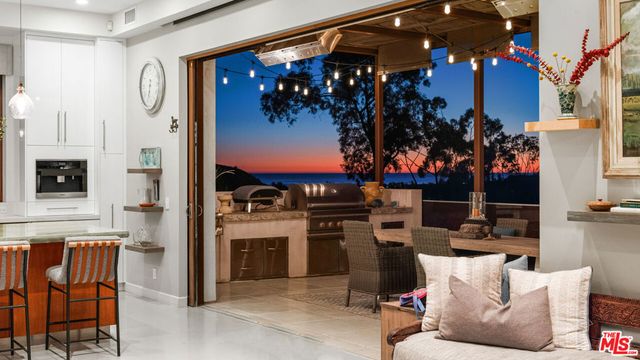 6315 Gayton Place, Malibu, CA 90265