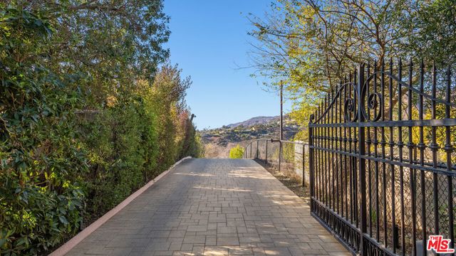 6315 Gayton Place, Malibu, CA 90265