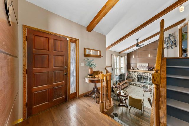 25326 W Loomis ROAD, Waterford, WI 53185